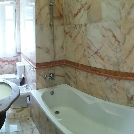 Marble In The Center Διαμέρισμα